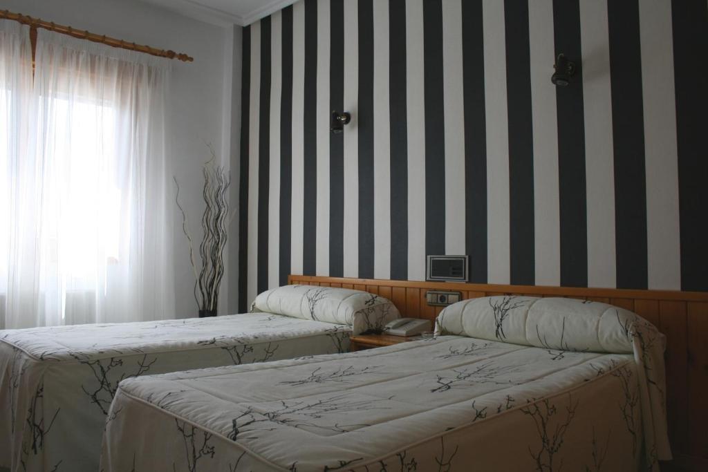 Hotel El Ciervo Villaciervos Zimmer foto